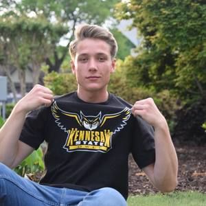 Meet your Posher, Christian